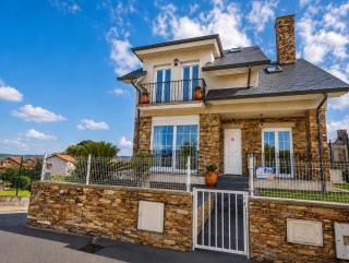 Los cuetos, casa para 6 personas con jardín y parking, a pocos minutos de Suances - Suances - 8