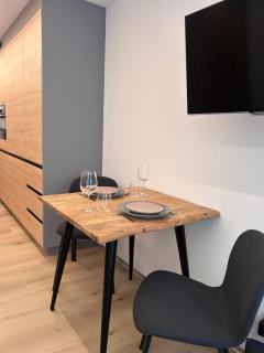Studio 1620 - 1