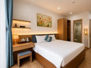 Julies Cát Tường Hotel - 1