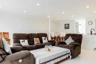 N4 Tranquil Haven Spacious Private Ensuite - 4