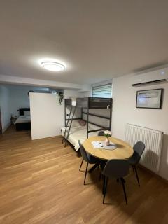 Apartma Tri breze - 1