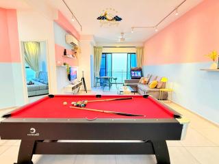 Atlantis 8-12pax/Netflix/Video game/5min to Jonker - Melaka - 0