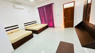 Nileka Home Stay - 0
