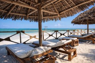 Amani Beach Villa- Bwejuu - 5