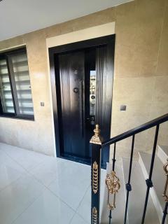 The Twin Palms - 2