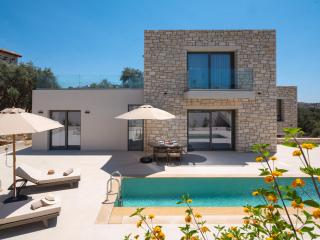 Villa Elea - Stone Villa with Pool near Matala & Kommos - 9