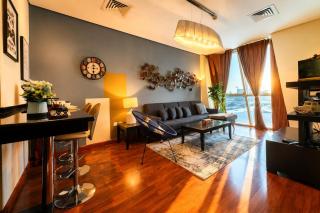 Zigzag Tower B-Travellers' Retreat, 2BR with Pool and Sea View at Pearl-1008 - 9