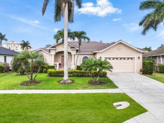 Pet-friendly home with pool, spa and steps to beach - 0