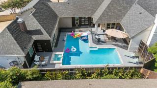 Lux Home - Cinema - Games - Golf - Heated Pool - Hot Tub - 9