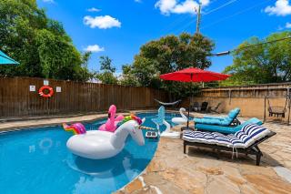 Home Theater - Game Room - Pool - Hot Tub - Golf - 8