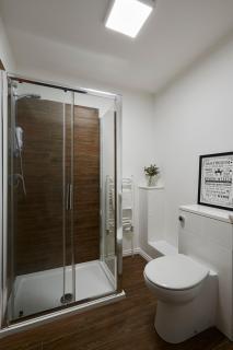 The Castleford Studios - Stylish & Modern - 1