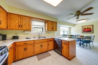 Explore Dtwn & Route 66 History! Cozy Joliet Home - 2