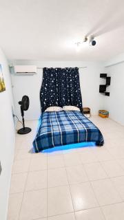 Habitación con AC y Proyector cerca de la Playa - 6