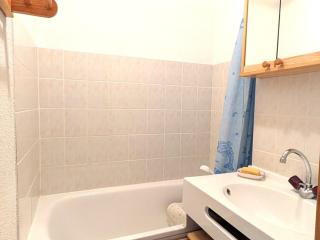 Appartement cosy au pied des pistes - 2 pers. - FR-1-573-154 - 3