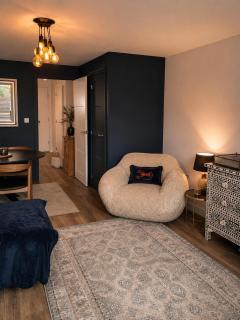 Modern 2 Bedroom House near EMA -Free Parking - 8