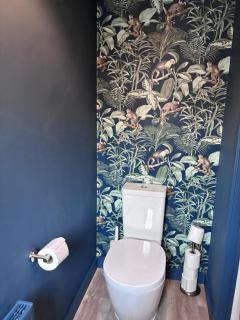 Modern 2 Bedroom House near EMA -Free Parking - 4
