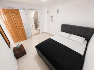 Casa Con Terraza Privada, 4 Baños, 4 habitaciones, Capacidad Maxima, Disponibilidad de Eventos Bajo Requisitos y reglamentos - 1