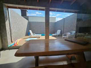 Casa com piscina - 1 quadra da praia - Shangrila - 3