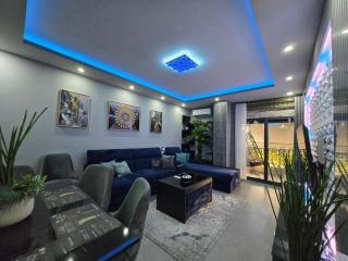 Home Sweet Home Deluxe - 0