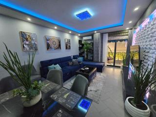 Home Sweet Home Deluxe - 1