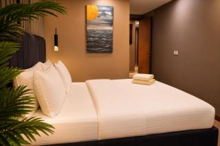 Goldcrest Alfatah Mall - Two Bedroom Apartment by Alvis suite - 6