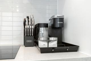 NestKey Suites - Executive Luxury Residences - Downtown City Views - 2