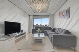New Luxury Apartment 133sqm Sea View WiFi fast - 0