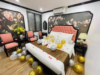 King Luxury Hotel - 5