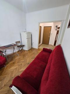 Mendeleev Central Suite - 5