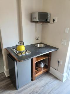 Courtyard Guest House - 9