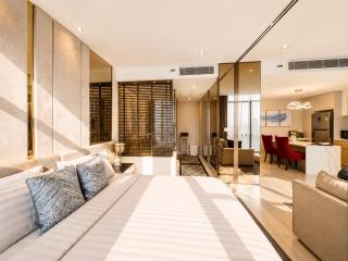 Luxurious in Prime Area Bangkok (PickupService) - 5