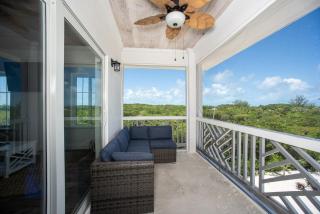 Southern Comfort - Brand New Home Steps from Ten Bay Beach with home - 1