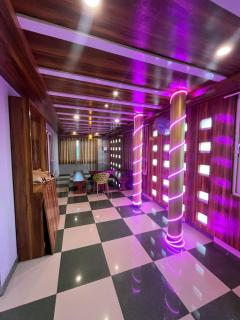 Luxury Stay Near Downtown Hospital & GS Road - 9