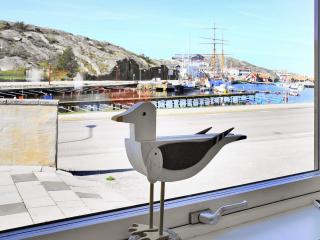5 person holiday home in SKÄRHAMN-By Traum - 2