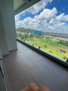 Super Luxe 2BR-Golf Course View & Resort Amenities - 4