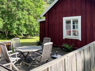3 person holiday home in ESKILSTUNA-By Traum - 3