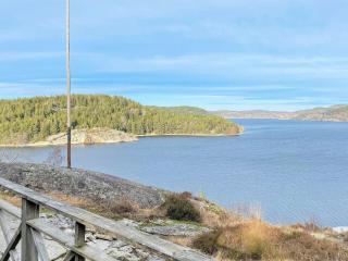6 person holiday home in HENÅN-By Traum - 6