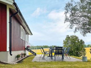 6 person holiday home in MELLERUD-By Traum - Brålanda - 4