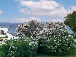 6 person holiday home in Höviksnäs-By Traum - 2