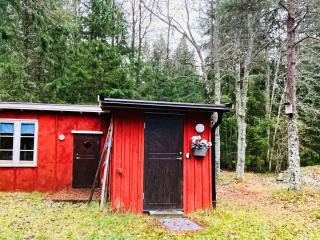 3 person holiday home in UDDEVALLA-By Traum - 3