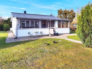 9 person holiday home in SÖLVESBORG-By Traum - 9