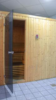Exquisite Studio With Creek Front View Included Pool & Gym - 2