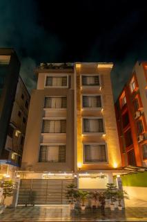Mukut Mani Regency - The Bay Suites - 0