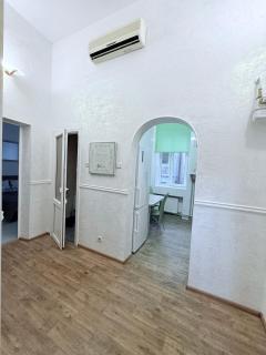 Красный - 2
