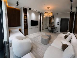 Meridian Apartment - 9