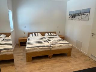 2 Premium-Apartments nebeneinander - bis 4 Gäste - 1