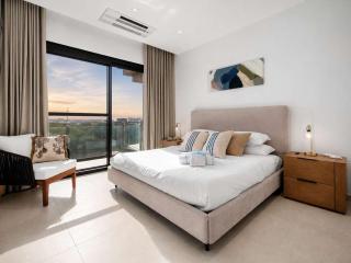 Top-Floor 2BR - Sunset Balcony - Near Eagle Beach - 8