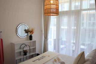 ZenDen 1BR - Tranquil Urban Escape - 1