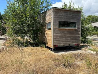 Cozy and comfortable tiny house - 2