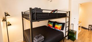 Quebec Funky 2BR Condo 10min Old Quebec AC - 8